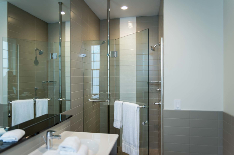Bathroom 5, Inn On Camac, Philadelphia