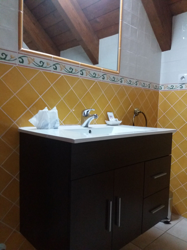 Bathroom 3, Hostal Rural Casa Parda, Huesca