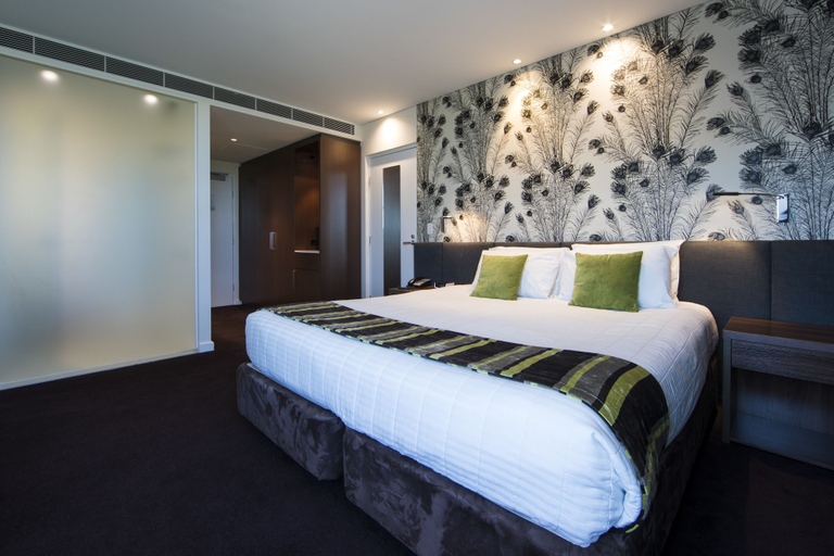 Bedroom 3, The Gateway Inn, Newcastle - Inner City