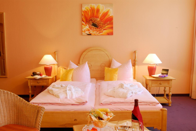 Bedroom 4, Kurhotel Fürstenhof, Harz