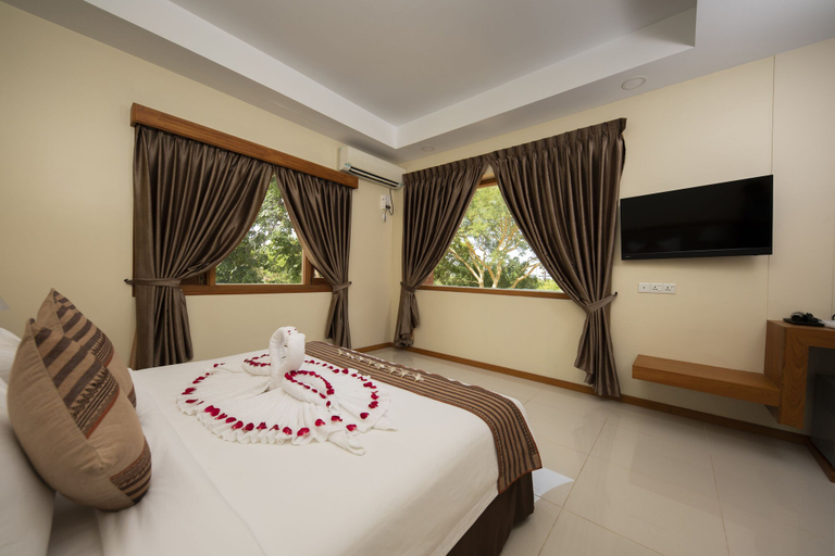 Bedroom 2, Bagan Sense Hotel, Myingyan
