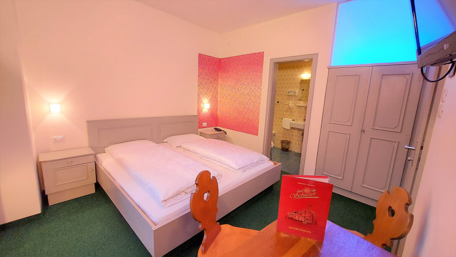 Bedroom 4, Hotel Schuster, Bolzano