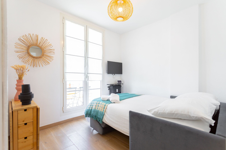 Bedroom 4, Catalans Sur Mer by MaisonMars, Bouches-du-Rhône