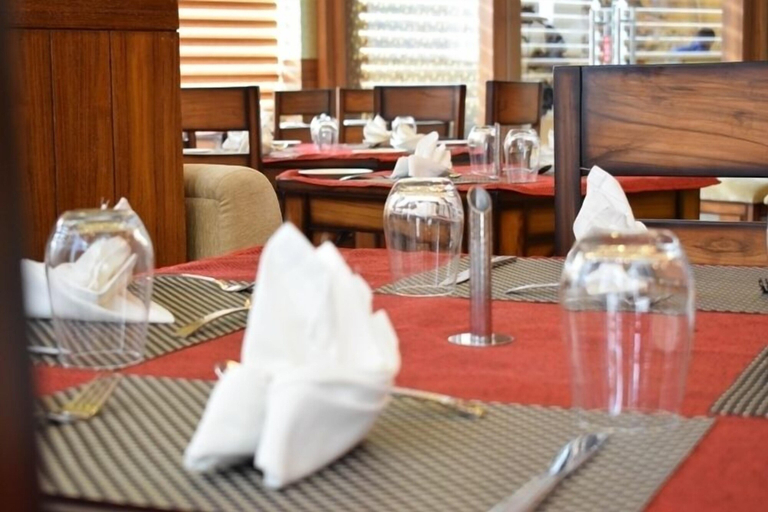 Food & Drinks 4, Angels Inn Resort, Kangra