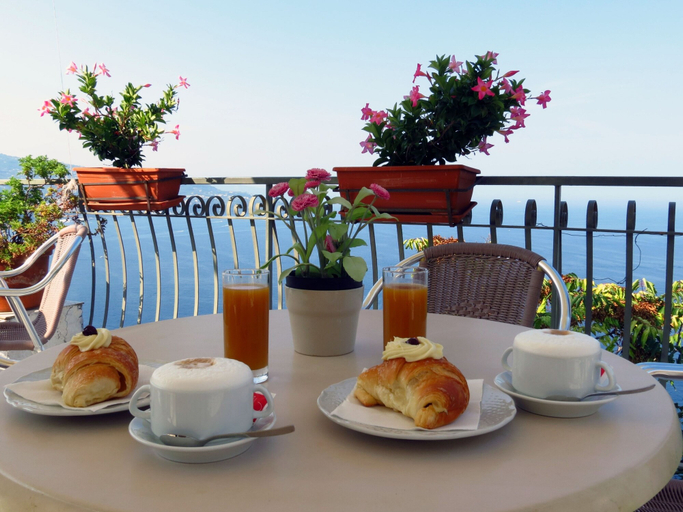 Food & Drinks 5, Baia Serena, Napoli