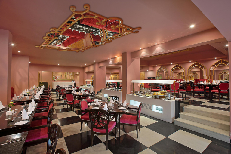 Food & Drinks 5, Hotel Clarks Shiraz, Agra