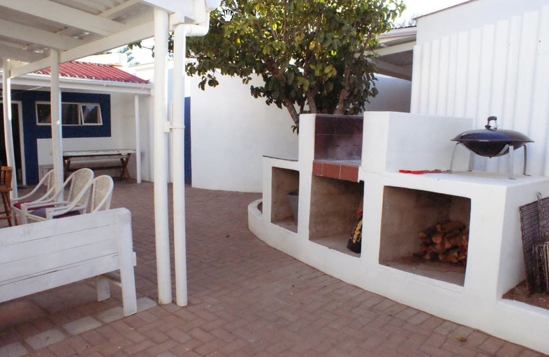 Others 5, Mr Pell's House, Cacadu