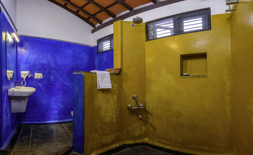 Bathroom 3, Neemrana's Coconut Alley, Nagappattinam