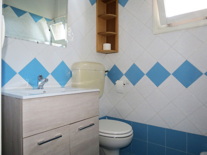 Bathroom, Baia Serena, Napoli