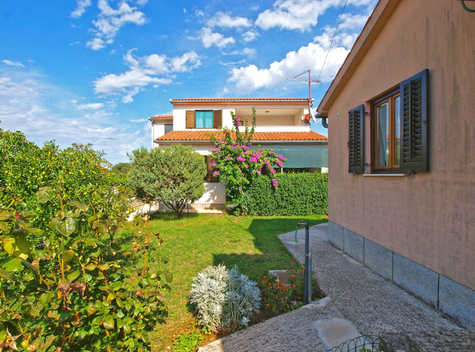 Exterior & Views 2, Apartment 728, Pula
