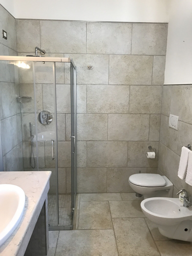 Bathroom 4, Relais Masseria Della Colomba, Brindisi