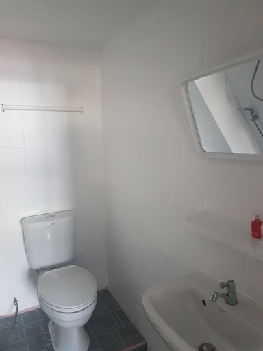Bathroom 4, Chaam Guesthouse, Cha-Am