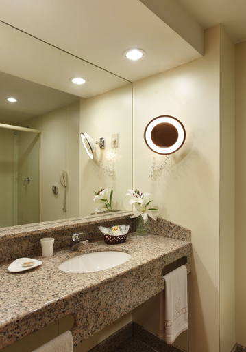 Bathroom 5, Windsor Guanabara Hotel, Rio de Janeiro