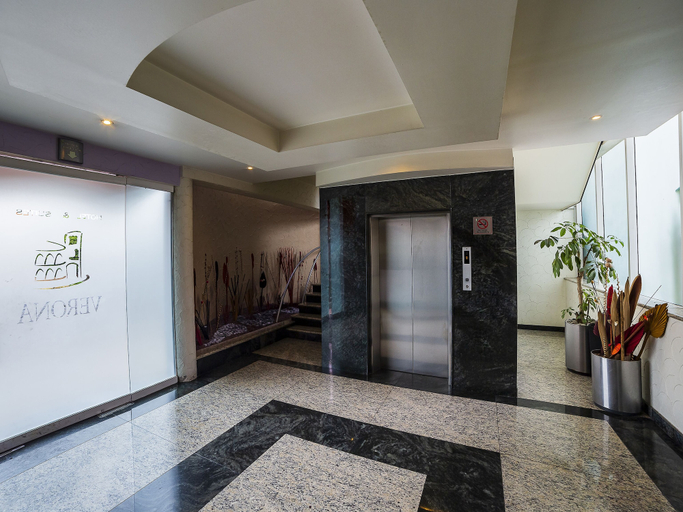 Others 5, Hotel Verona, Tultitlán