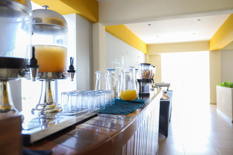 Food & Drinks, TRYP by Wyndham Chetumal, Othón P. Blanco