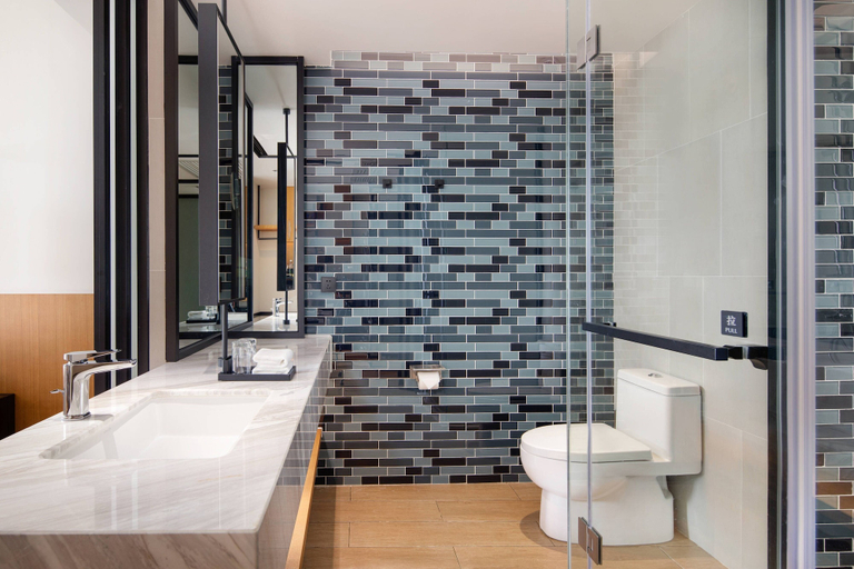 Bathroom 4, Fairfield by Marriott Guiyang Guanshanhu, Guiyang