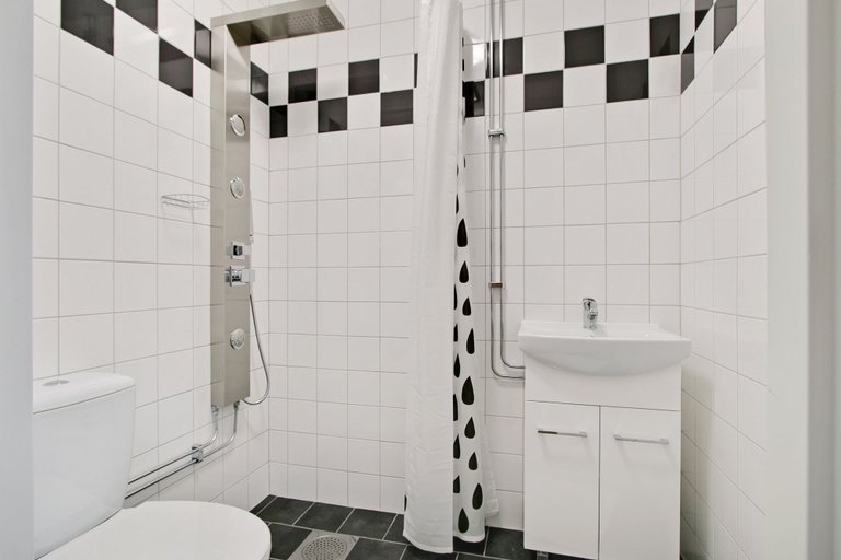 Bathroom 3, Hotell Kringelstaden, Södertälje