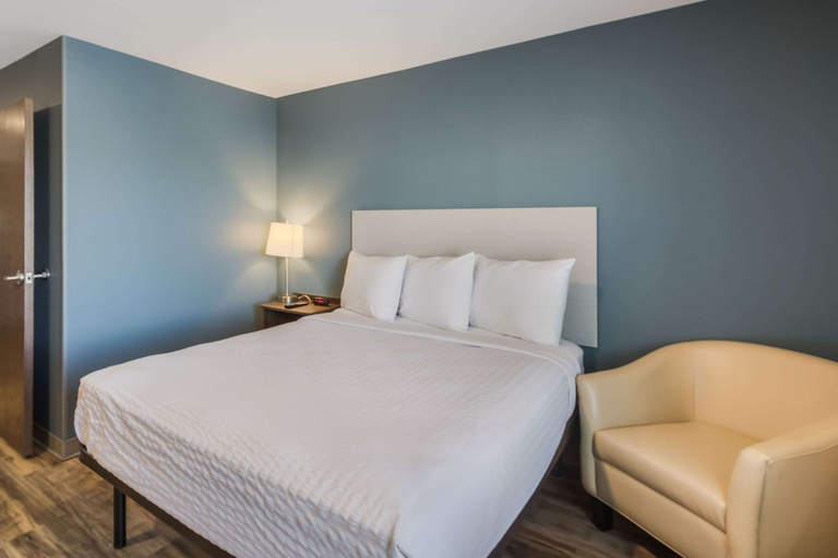 Bedroom 3, WoodSpring Suites Round Rock-Austin North, Williamson
