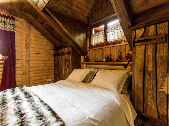 Bedroom 3, Pleasant Chalet in Bruvno With Private Pool, Gračac