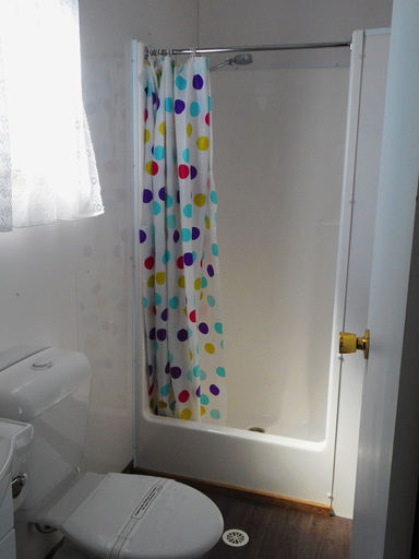 Bathroom 4, Two Shores Holiday Village, Wyong - North-East