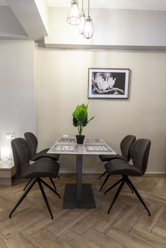 Others 5, Privilege Flat Renovated Upscale Studio, Attica