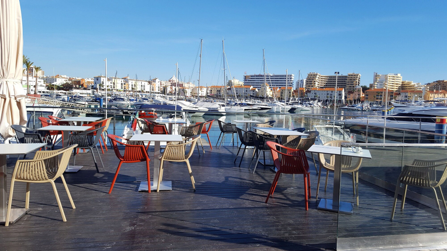 Food & Drinks, Vilamoura Marina Apartment, Loulé