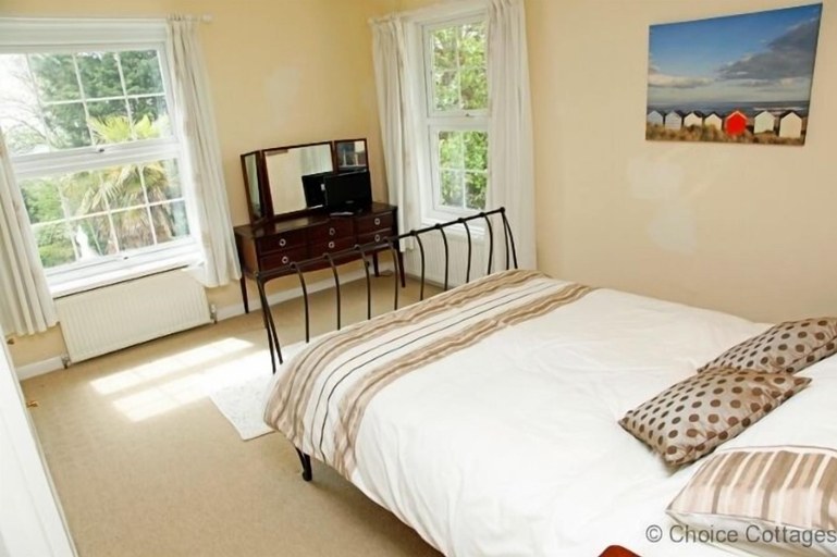 Bedroom 3, Bishops Tawton Overton House 2 Bedrooms, Devon