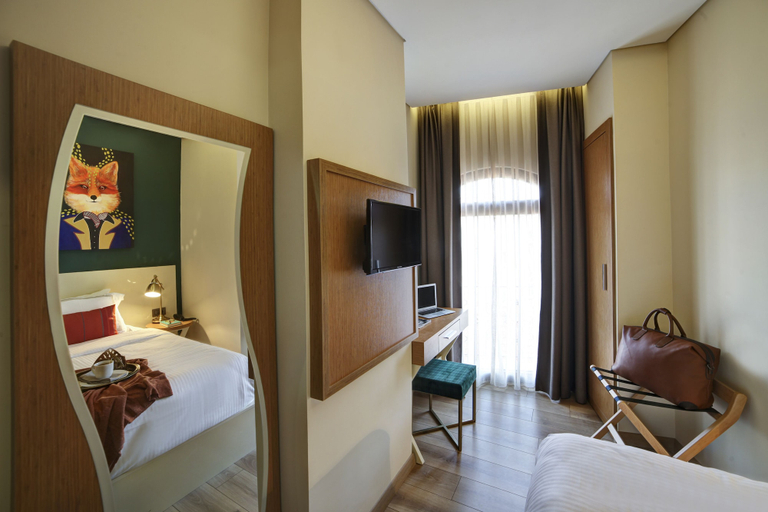 Bedroom 4, The Fox Hotel, Beyoğlu