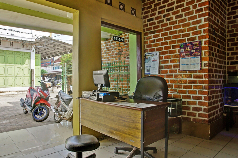 Public Area 2, OYO 92097 Hotel Sejahtera Syariah, Tulang Bawang