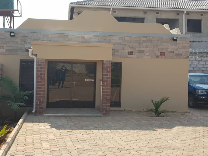 Exterior & Views 2, Ticheze Lodge And Car Hire, Lusaka