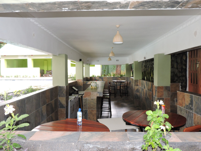Food & Drinks, Café Zambezi House of Africa - Hostel, Livingstone