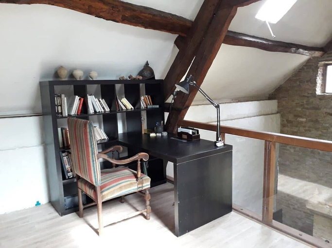 Others 5, Trois Etots, Oise