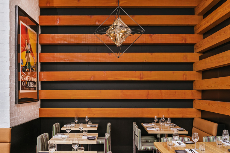 Food & Drinks 5, Moda Hotel, Greater Vancouver