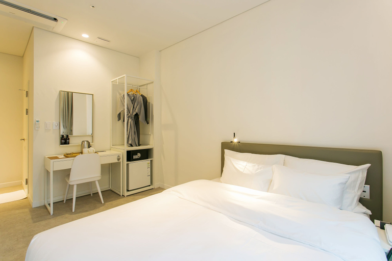 Bedroom 4, H Avenue Hotel Idae Shinchon, Mapo
