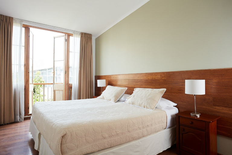 Bedroom 3, Hotel Loreto, Santiago