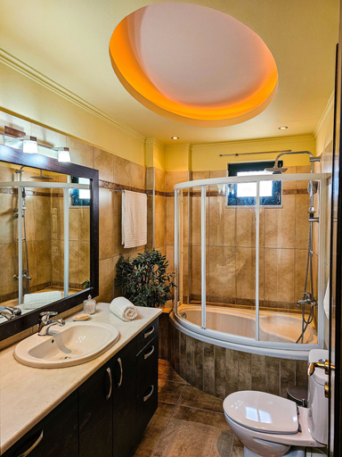 Bathroom 3, Villa Aitheras - Mountain View & Garden, Crete