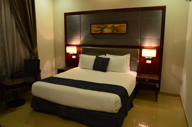 Bedroom 2, Intour Qurtoba Hotel Suites, Riyadh