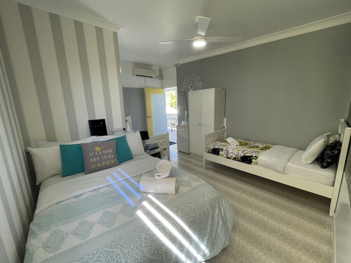 Bedroom 3, Coral Inn Boutique Motel, Livingstone - Pt B