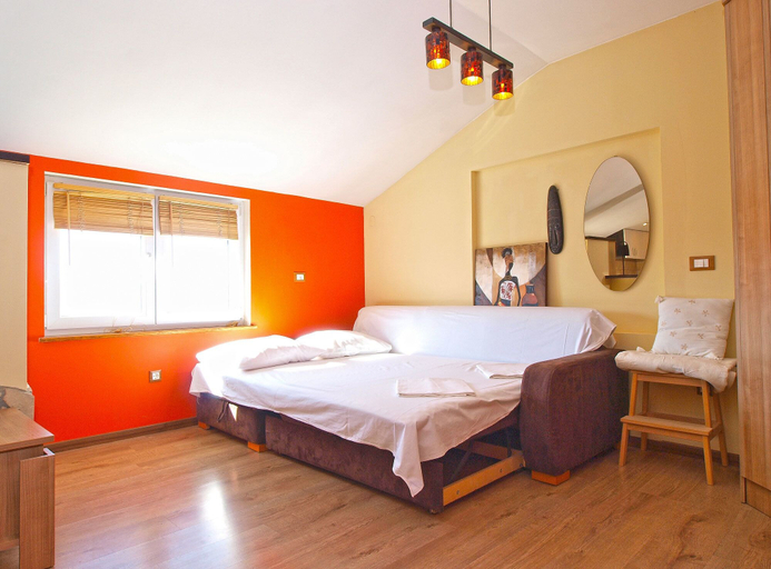 Bedroom 2, Apartment 1017, Fažana