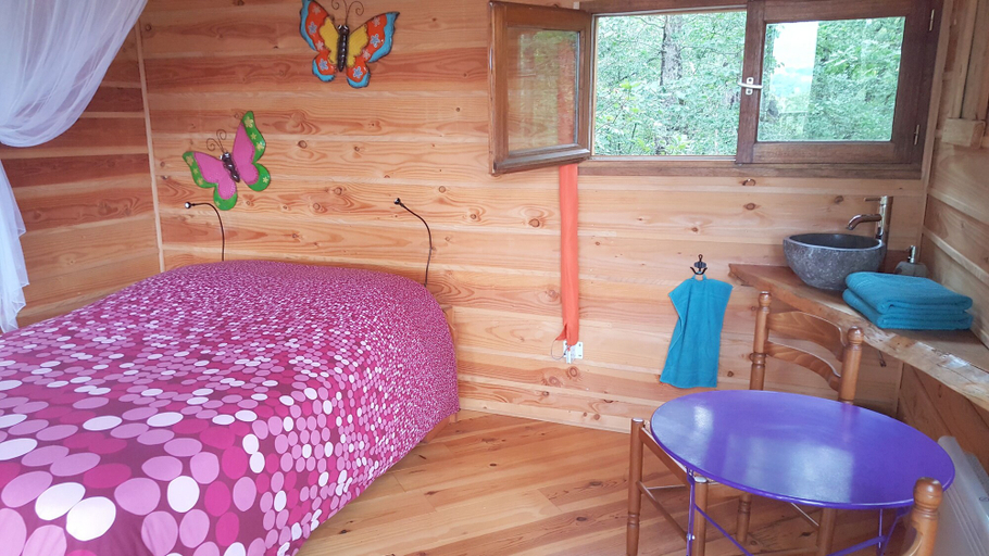 Bedroom 4, Cabanes Sainte Camelle, Ariège