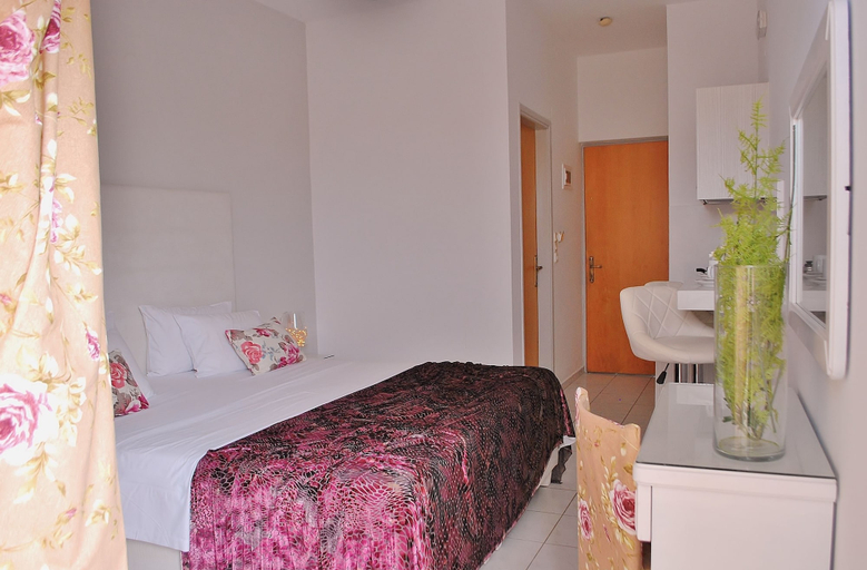 Bedroom 4, Stella Maria, Crete
