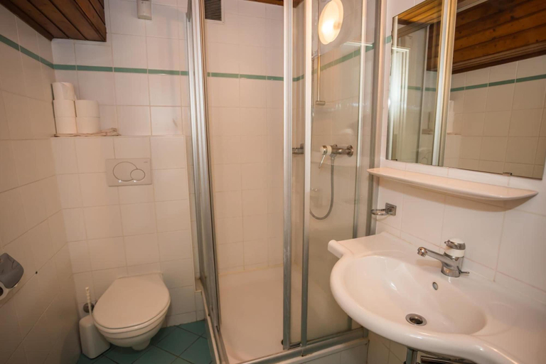Bathroom 4, Hotel St Gervais Geneva, Genève