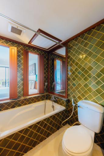 Bathroom 5, Sunset Beach Resort, Phuket Island