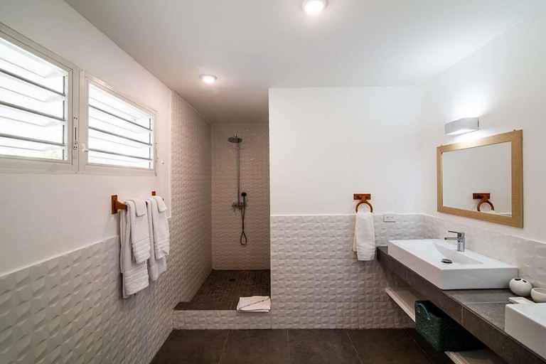 Bathroom 4, Alizee by Island Properties Online
