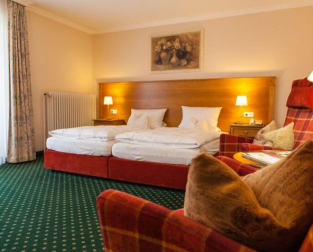 Bedroom 2, Landhotel Der Schwallenhof, Höxter