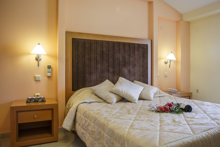 Bedroom 2, Hotel Serenity Tolo, Peloponnese