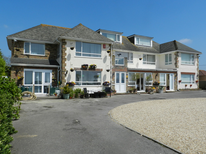 Exterior & Views 2, Watersedge Guest House, Dorset