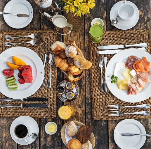 Food & Drinks 7