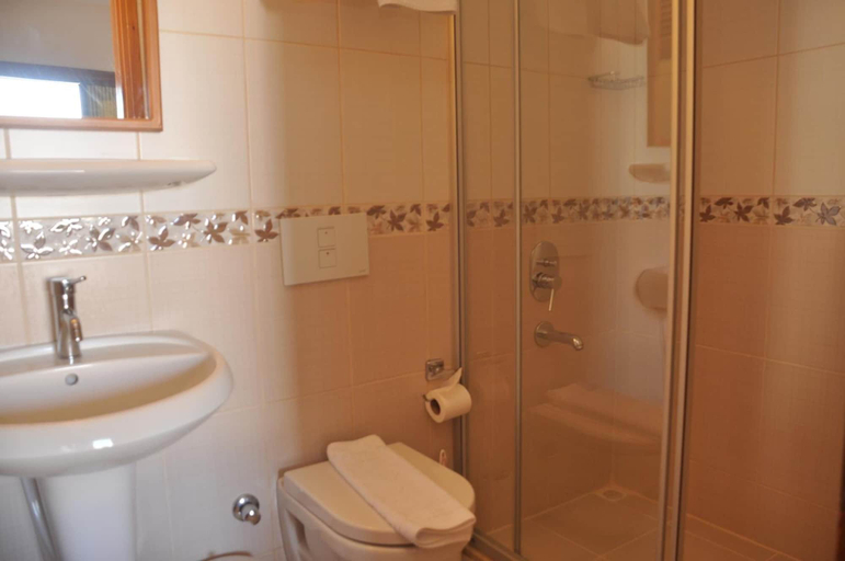 Bathroom, Eden Hotel, Bodrum