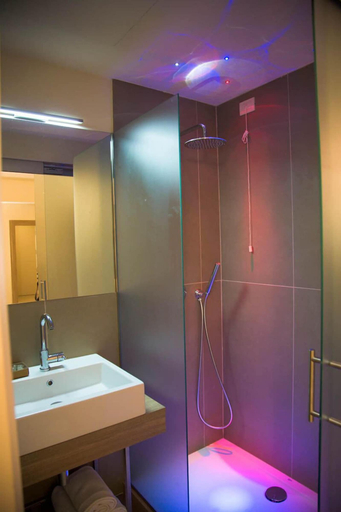 Bathroom 4, Palazzo Ruschioni Boutique Hotel, Ancona